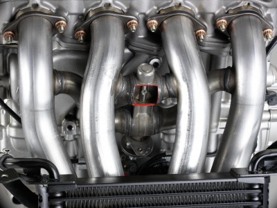 BMW_S_1000_RR_cut-away_engine_7.jpg